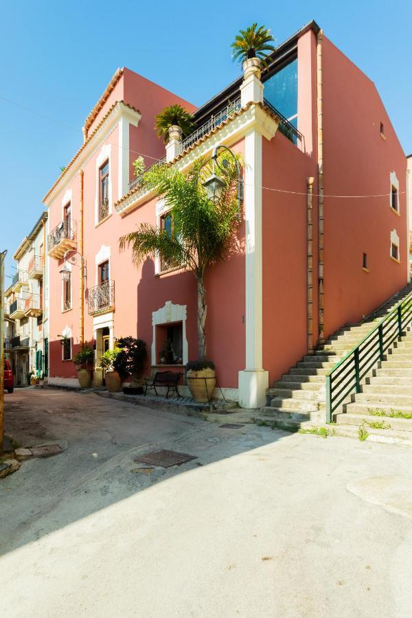 Relais Briuccia E Ristorante Capitolo Primo Hotell Montallegro Eksteriør bilde